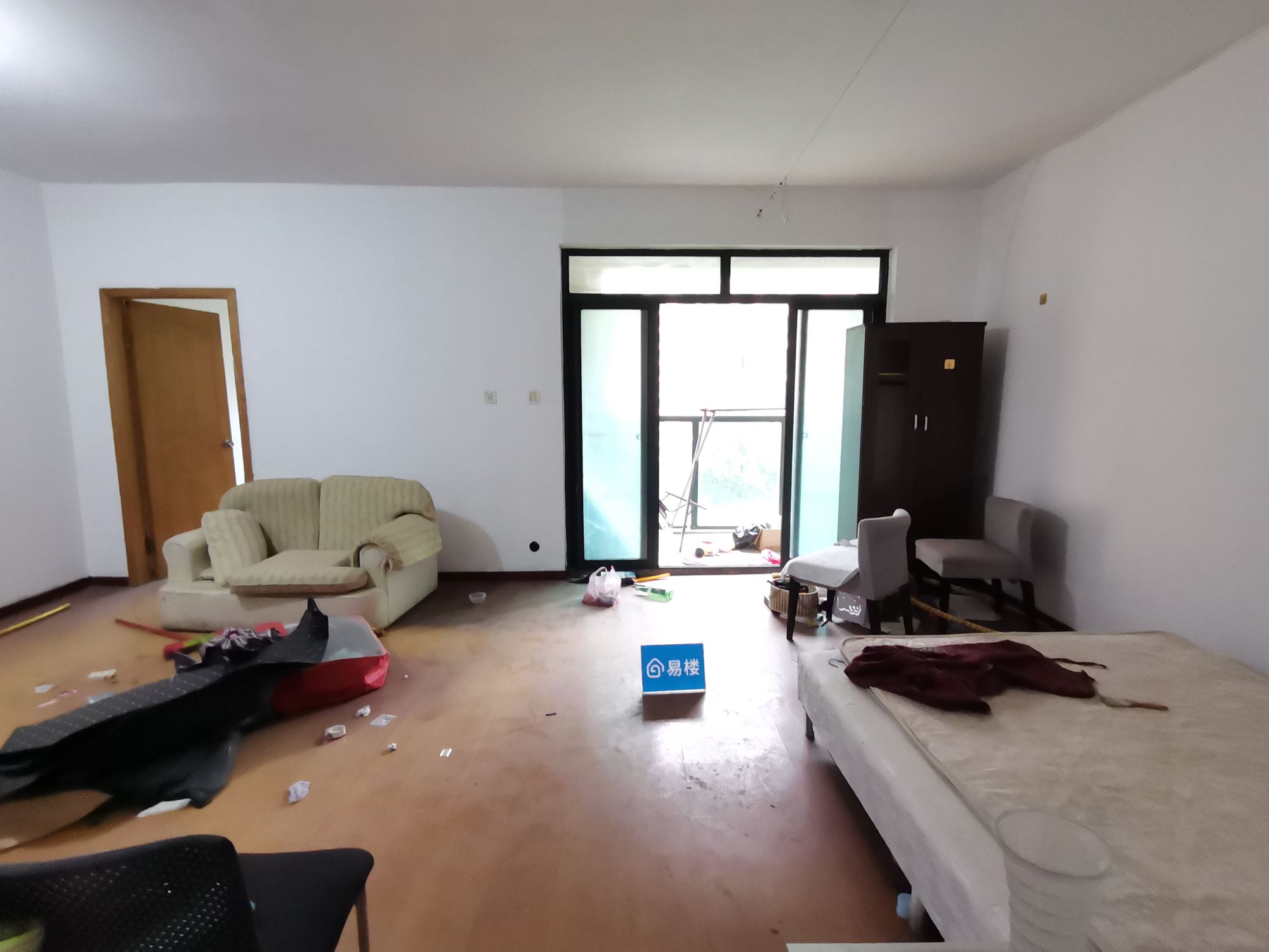 罗甸最新二手房,罗甸最新二手房市场概览