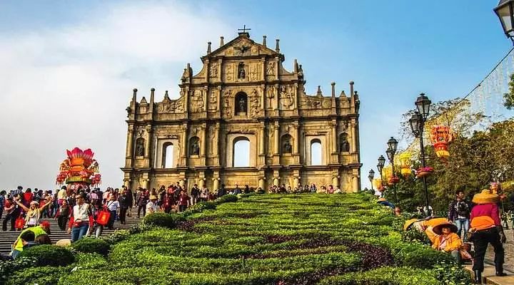 澳门大三巴免费资料,数据导向计划_MDH83.711游戏版