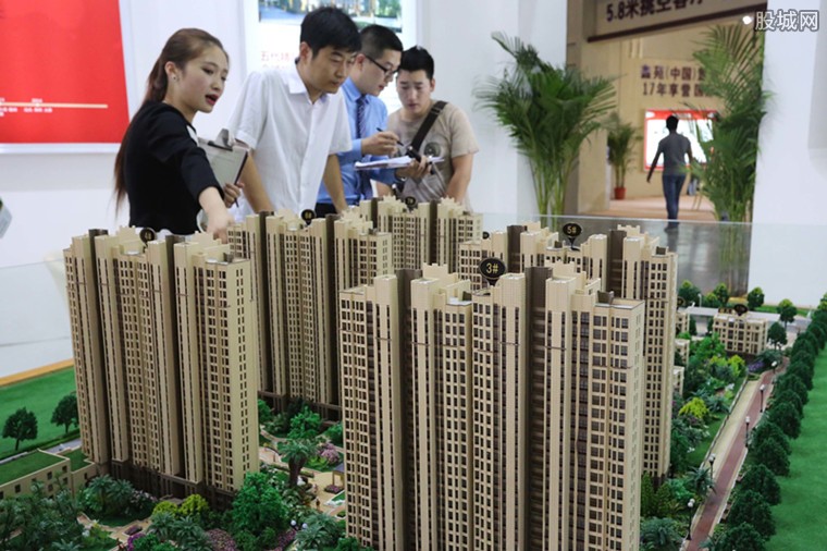 湖南长沙房价最新动态与小巷深处的特色小店揭秘