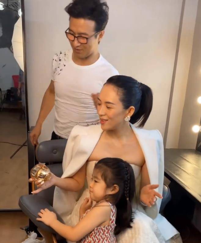 汪峰章子怡最新视频曝光,小巷深处的神秘探秘之旅