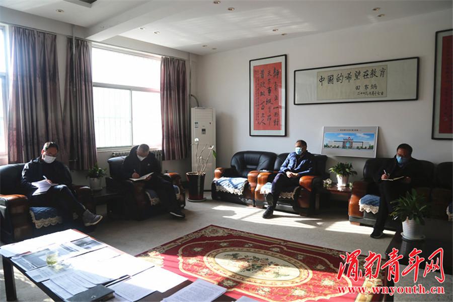 白水疫情下的励志故事，变化中的自信与成就感闪耀希望之光