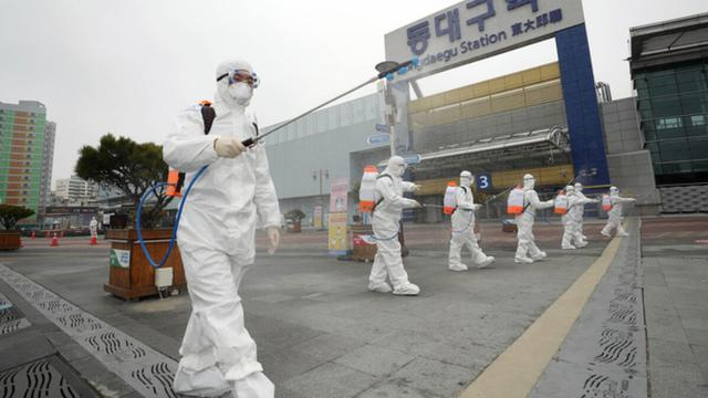 韩国防疫最新动态及小巷中的隐秘宝藏揭秘