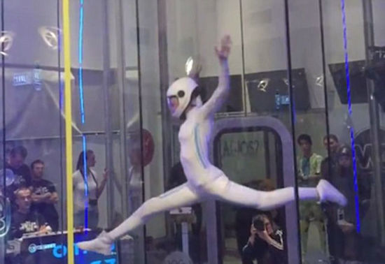 最新风洞舞蹈，舞动家庭欢乐时光