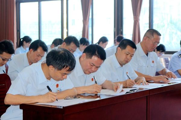 法院最新章程引领心灵之旅，探寻自然美景与内心宁静之道