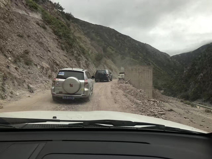科技导航重塑旅途体验，左贡到芒康最新路况实时更新