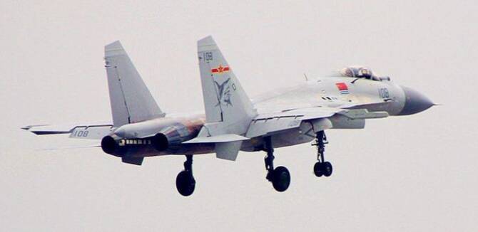 中国最新战斗机歼——蓝天翱翔，梦想启航