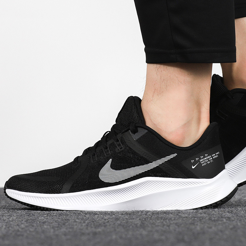 耐克跑鞋男最新款,时尚与性能的完美融合