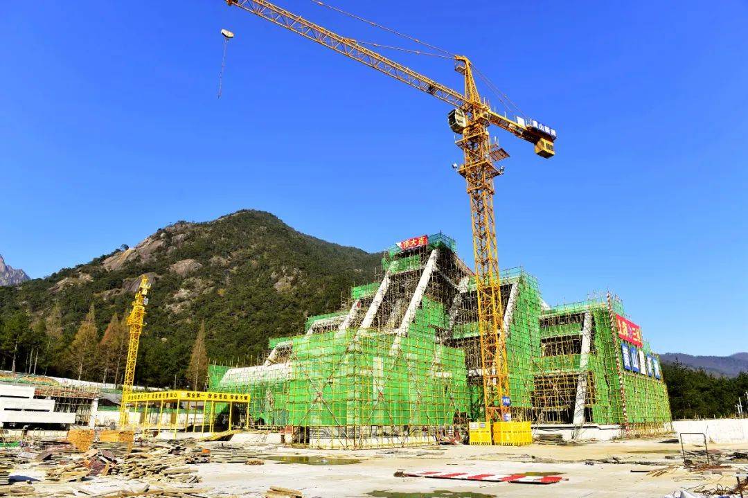 黄山最新进展,攀登知识高峰的自信与成就感之旅