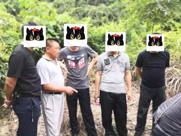 女子深夜离奇失踪事件揭秘，小巷深处的神秘小店疑云重重
