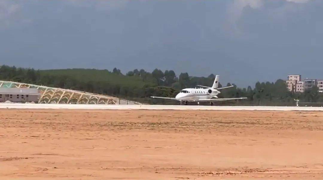 湛江塘缀机场最新进展更新