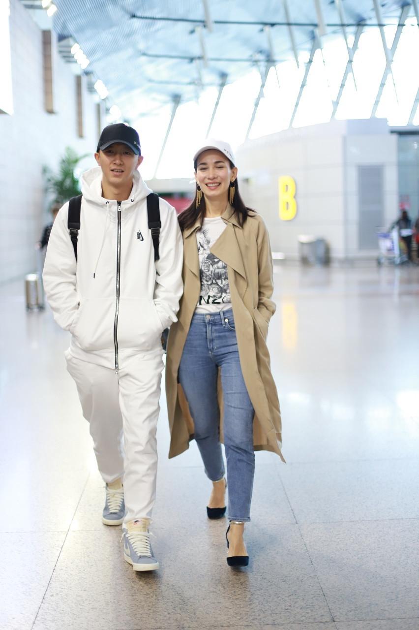 韩庚卢靖姗科技革新揭秘,最新科技产品引领生活变革