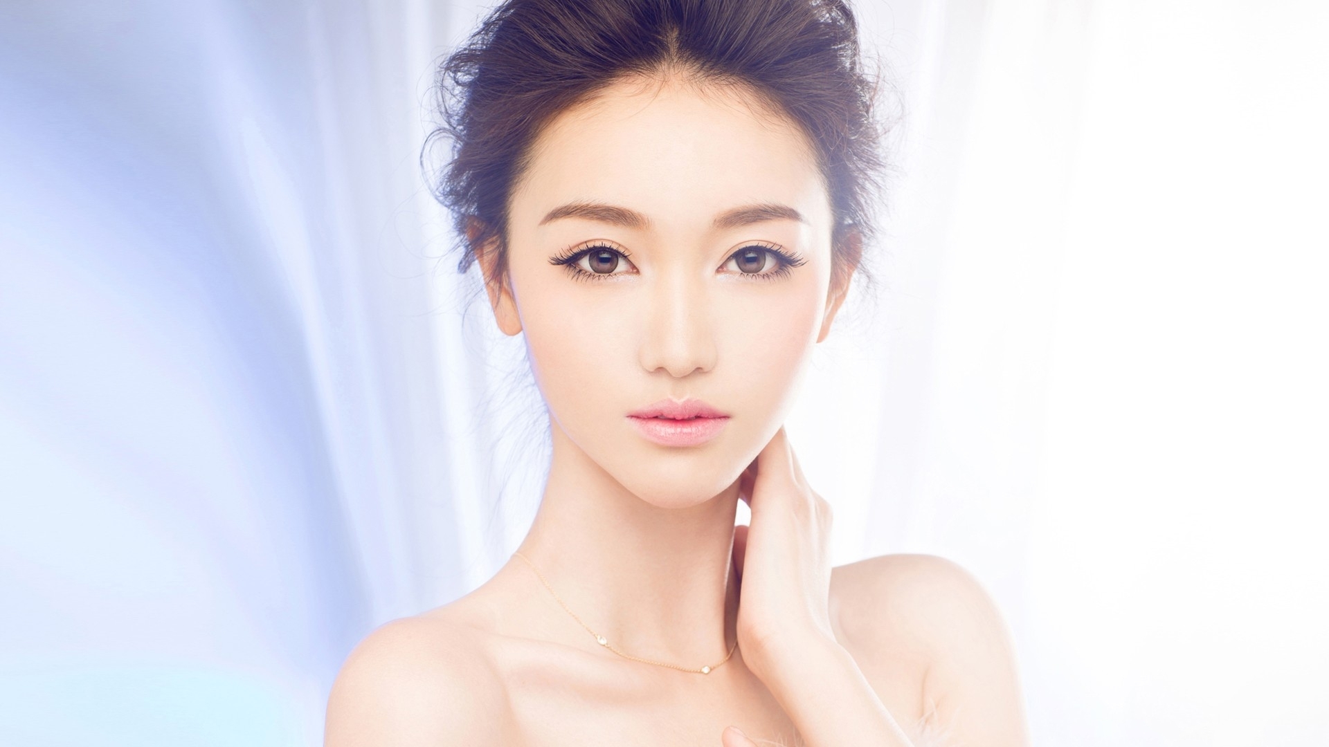 最新美空美女图,自然美景探寻之旅