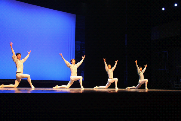 四人舞比赛,舞动青春的旋律风采展现