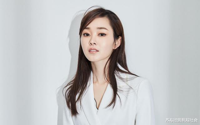 姓白的女明星的明星之路,如何追寻学习相关技能,探索明星成长之路