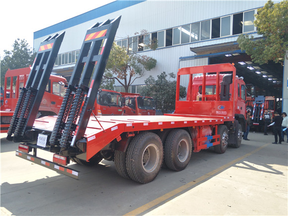 挖掘机拖车平板车价格大解密,小红书分享热门车型报价🚚📢