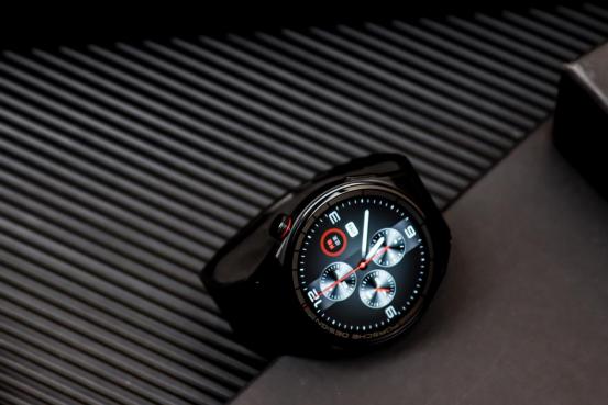 华为最新智能手表亮相,科技与时尚的完美融合