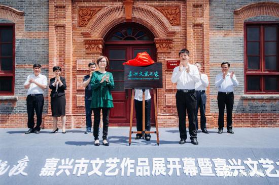 嘉兴赖文澜最新动态揭秘,全面指南与步骤解析