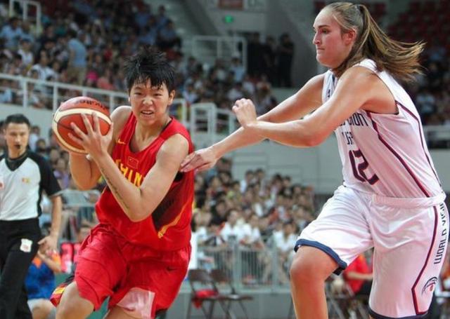 中国女篮比赛录像回放,价值、争议与我的视角观察