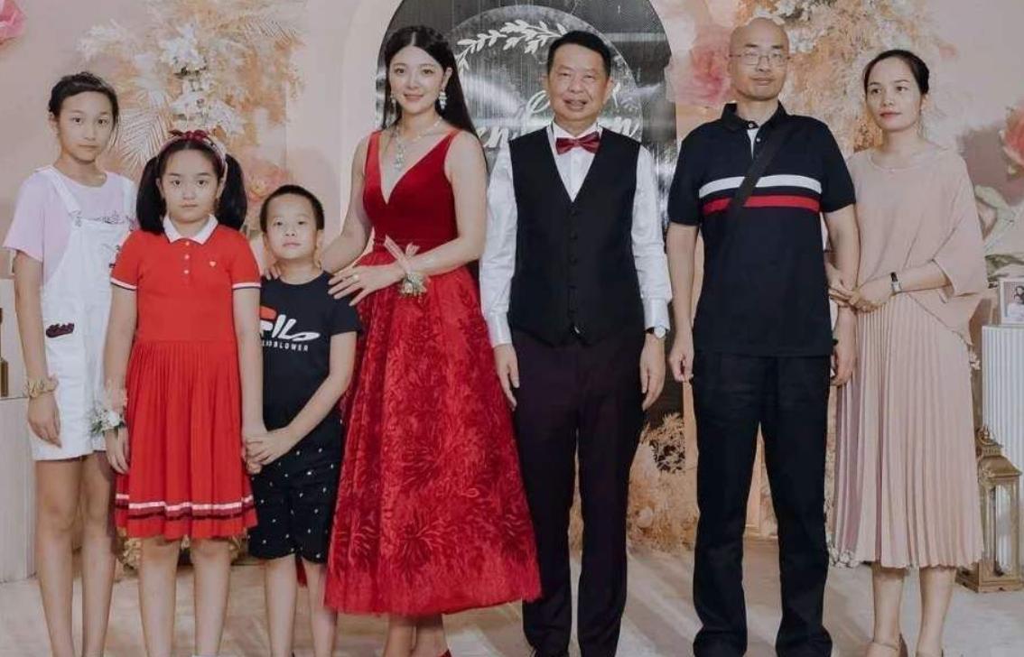 紫金矿业股票历史行情回顾,黄金岁月中的波澜壮阔