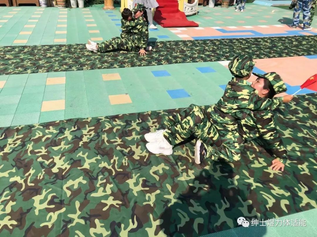 特种兵最新动态引发新一轮军事热潮狂潮!