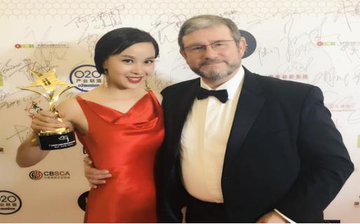 女演员魏一,日常趣事与友情纽带揭秘