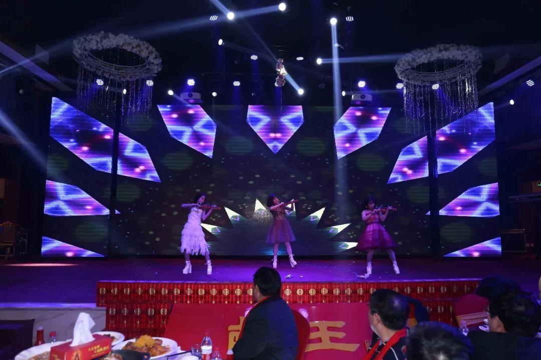 钓鱼王新品发布,开启自然探索之旅,轻松垂钓尽享美景