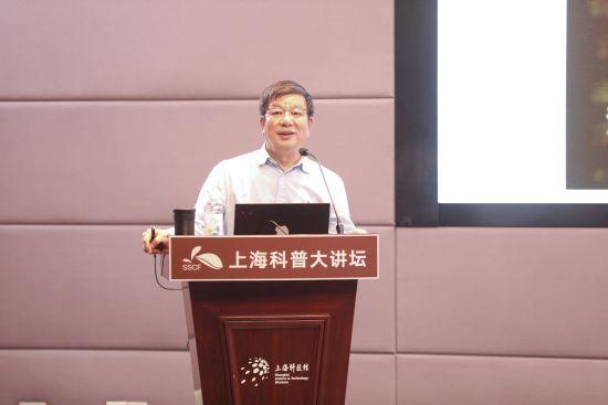 女院长身边的神秘医生最新动态与小巷特色小店探秘揭秘