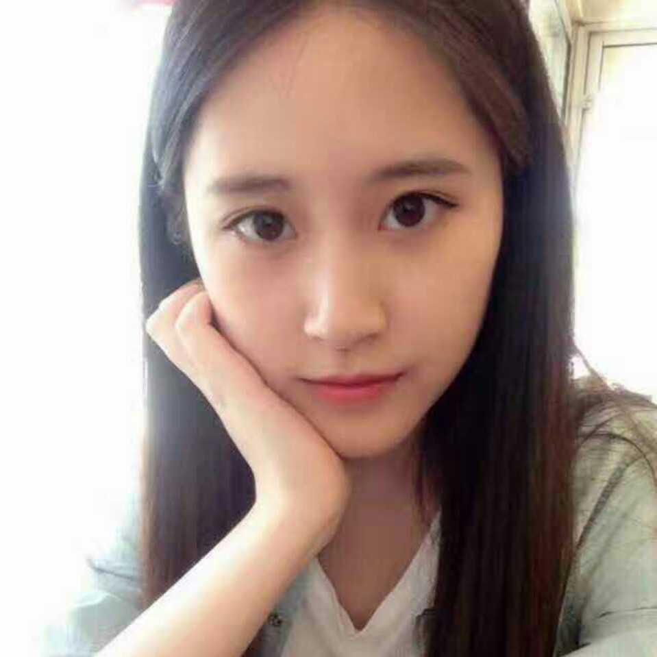 陈子湄近照,小巷深处的独特魅力风采