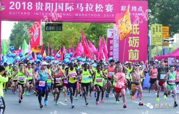 马拉松比赛的终点,友情起点与落幕时刻探寻