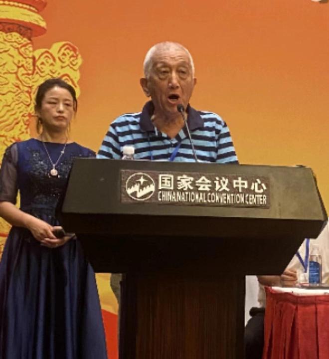 刘志群最新发现，小巷深处的特色小店揭秘
