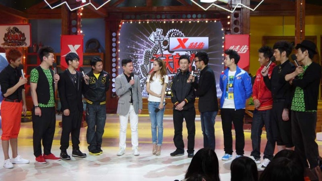 特步天天向上,探秘小巷隐藏宝藏,最新播出!