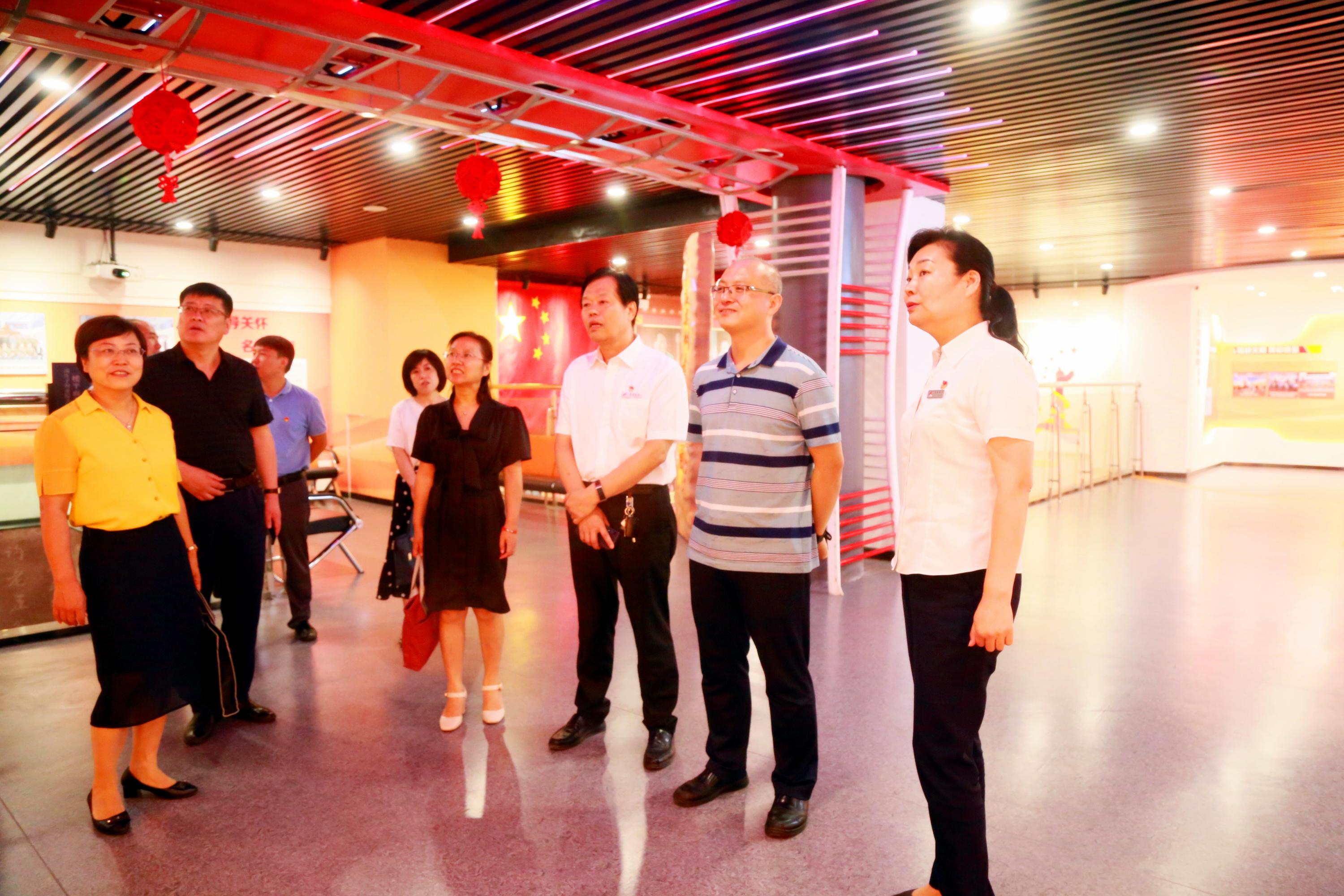 中央组织部最新资讯,科技重塑未来,前沿高科技产品魅力展示