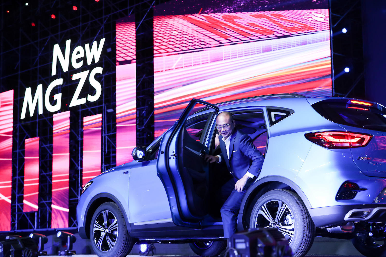 ZS上市启航新征程,学习成就梦想之旅