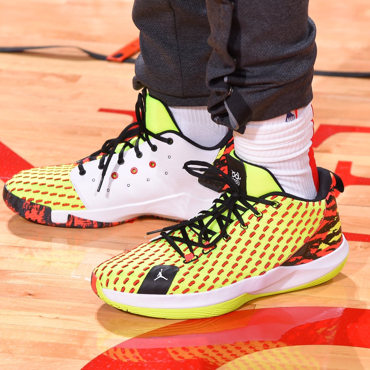 保罗最新球鞋,购买与搭配指南全攻略