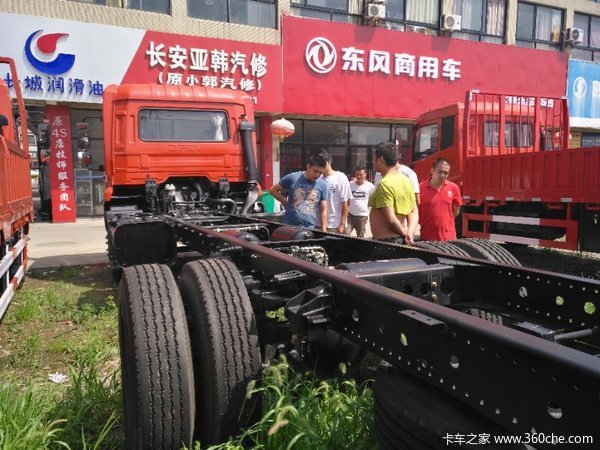 时代背景下的物流新星,6米8东风天锦新车价格揭秘