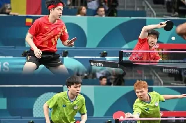 央视勇往直前最新一期,城市探险记,展现温馨日常与深厚友情纽带