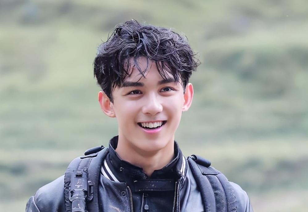 吴磊最新电视剧温馨时光,友情长存,感人至深