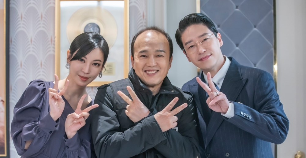 顶楼的演员,顶楼的演员,熠熠生辉的荧幕之星