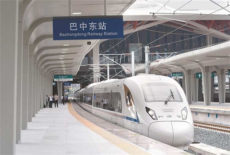 最新高铁研究成果,最新高铁研究成果,速度与科技共舞,引领未来出行新纪元