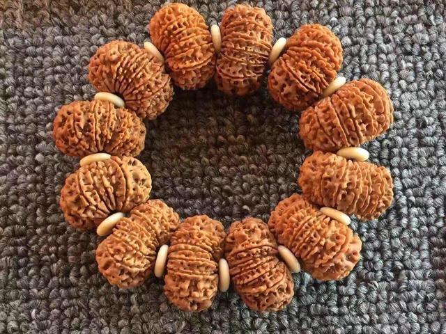 花根菩提子手串价格详解,市场解析与购买指南