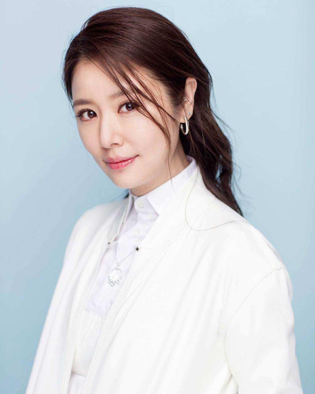 台湾女明星的魅力世界,走进精彩人生之旅✨