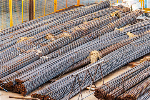 钢筋行情与探索自然美景的双重体验