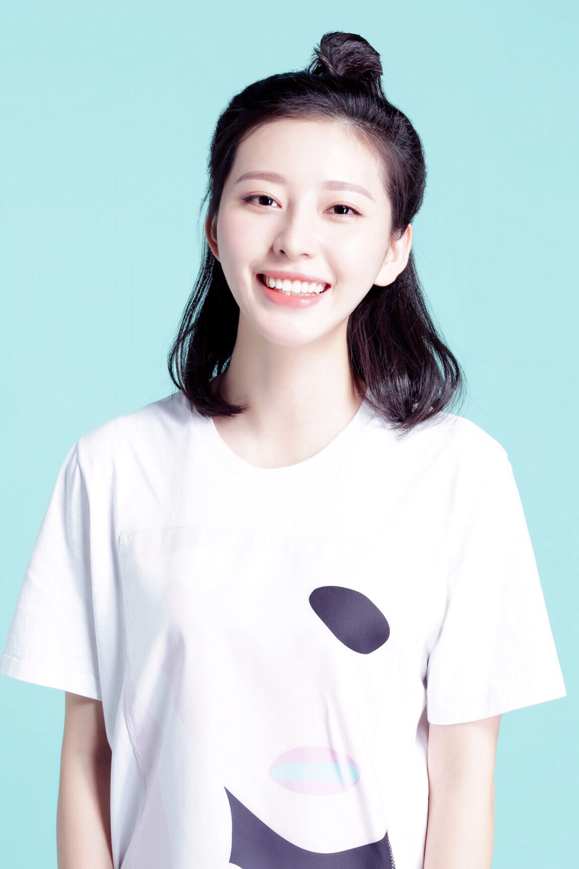 演员苏研高科技新品发布,科技与生活融合的艺术品