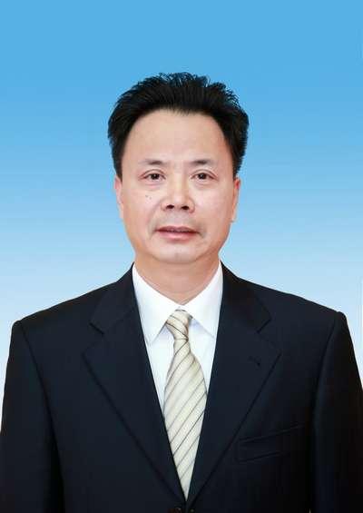 演员张晓武，与自然美景的邂逅，探寻内心宁静之道