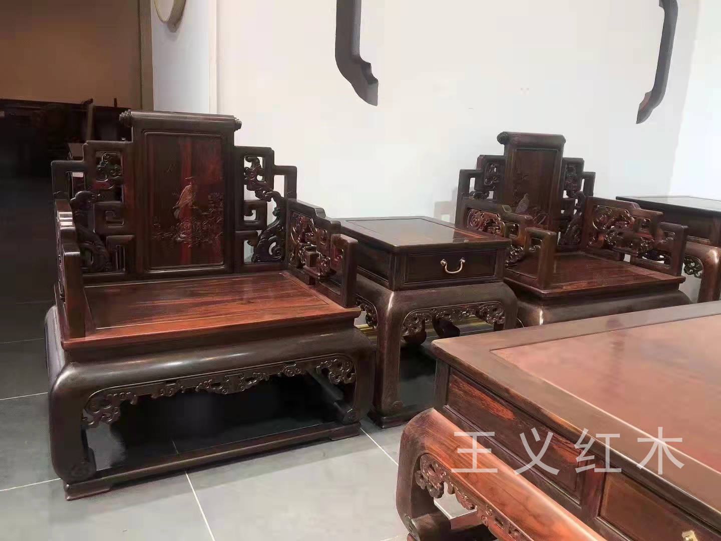 大红酸枝最新价格揭秘，小巷深处的宝藏探秘之旅