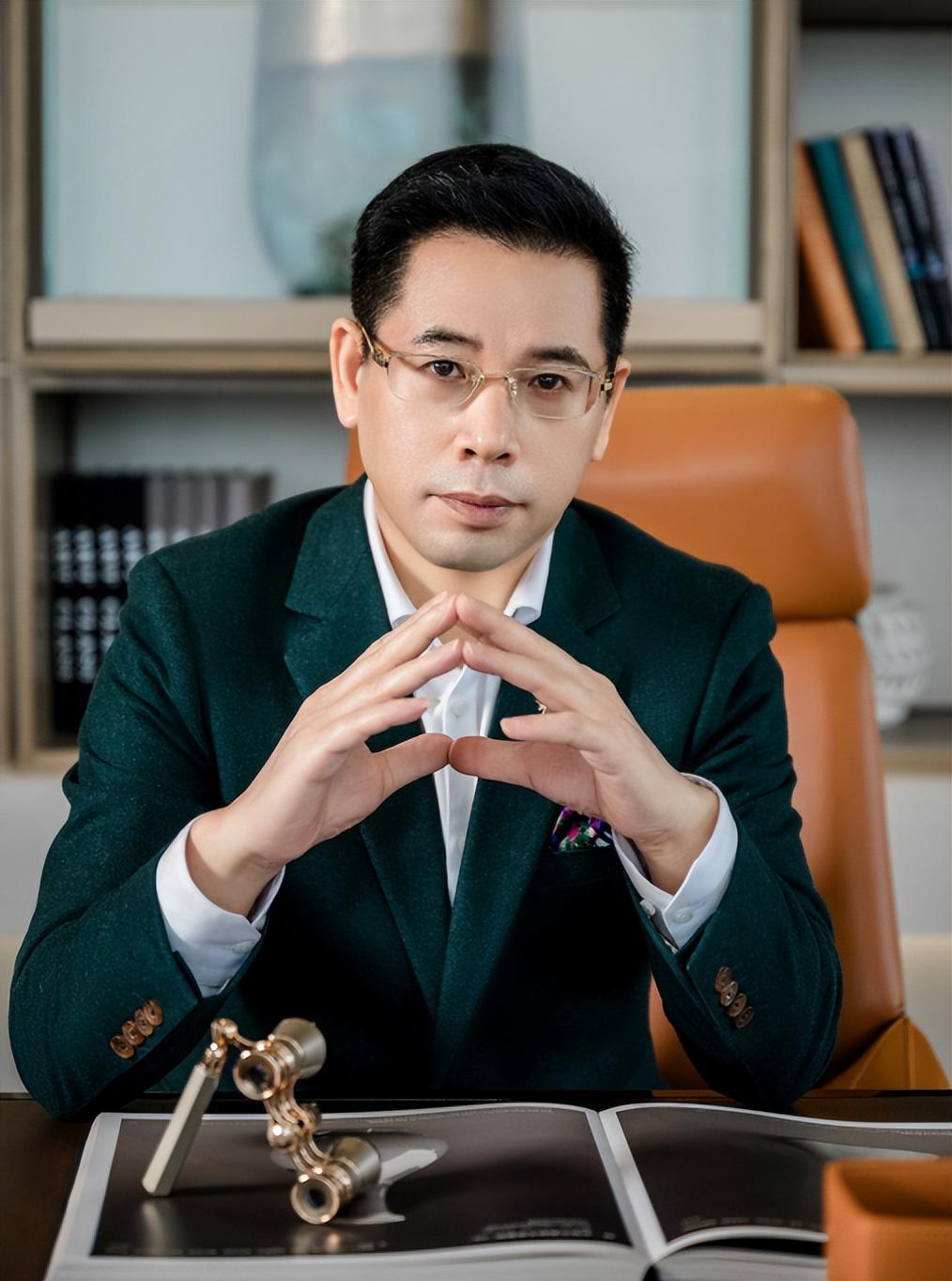 南方人物周刊深度聚焦多元视角，展现最新一期精彩内容