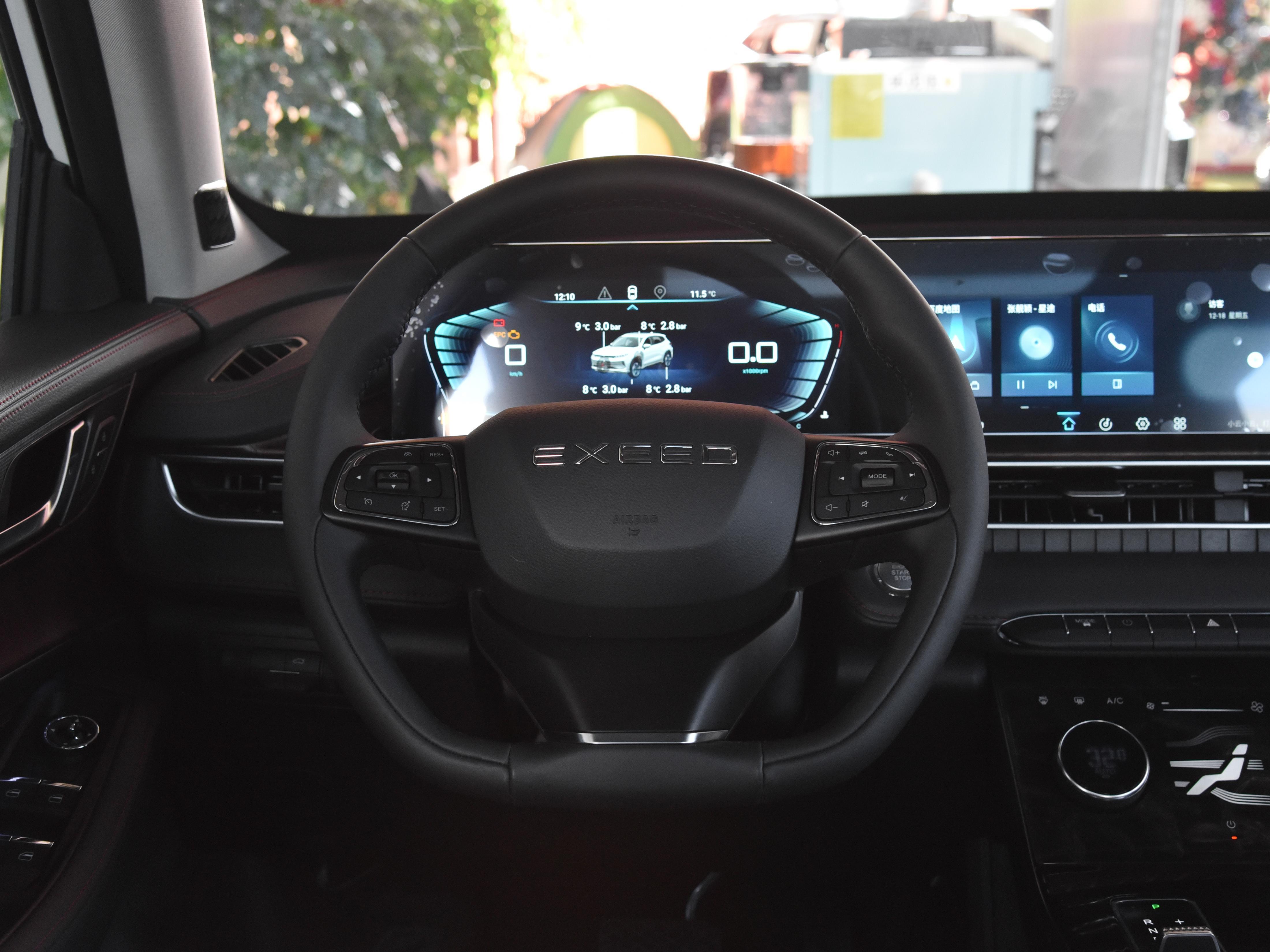 奔驰最新仪表,小巷中的探索之旅揭秘