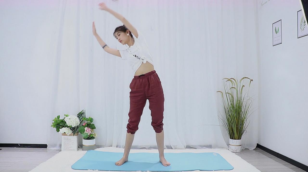 最新瘦身动作助你轻松塑造完美身材!