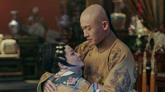 最新缎被图,被子的温暖与友情的温馨交织