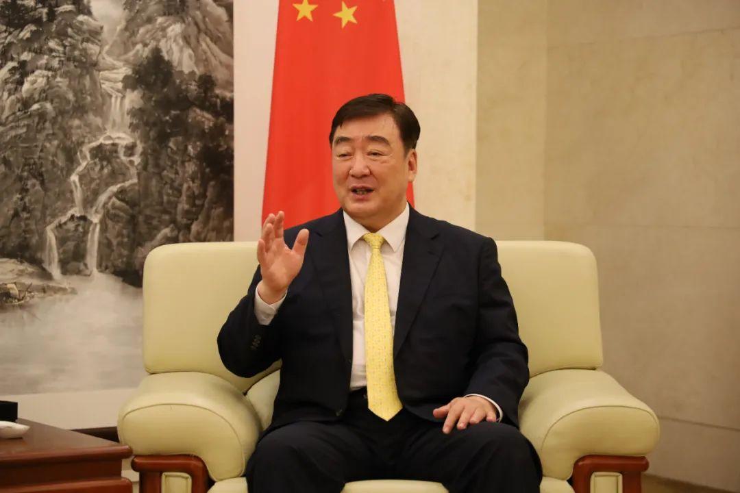 驻美大使最新采访揭秘，高科技重塑生活，前沿体验引领未来潮流趋势